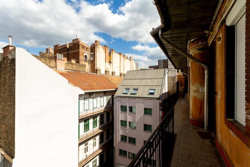 Historic Charm On Dohany Street By Newave Budapeszt Zewnętrze zdjęcie